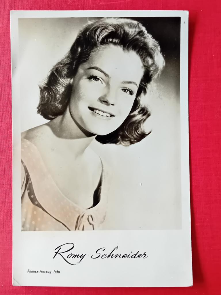 Ansichtkaart Romy Schneider, Ophalen of Verzenden, Foto of Kaart