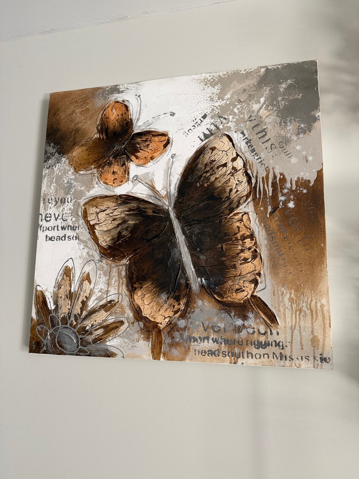Modern schilderij met vlinders en bloem 80x 80, Dieren, Ophalen of Verzenden, Handgeschilderd, Gemengde techniek