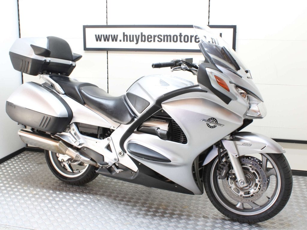 Honda ST 1300 ABS Pan-European 2004 ST1300, Niet ingevuld, 4 cilinders, Bedrijf, Niet ingevuld