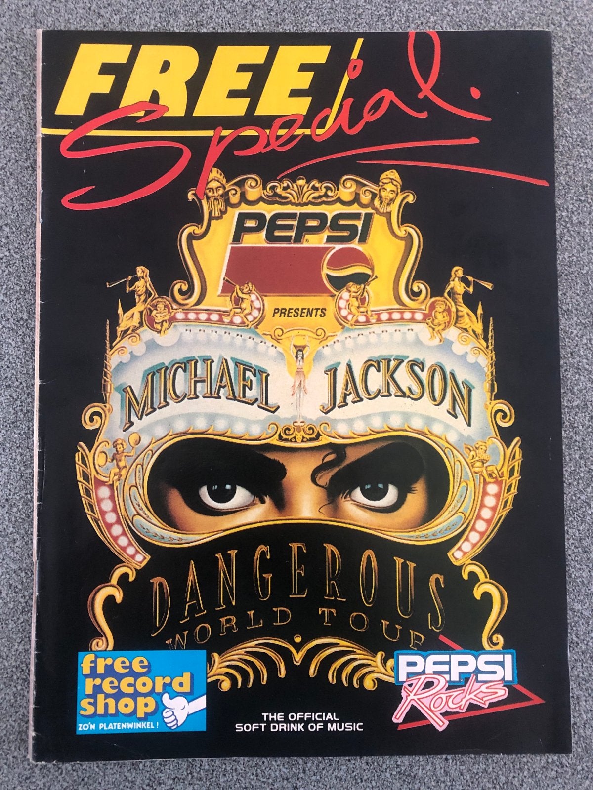 Michael Jackson Dangerous World Tour Pepsi Special, Ophalen of Verzenden, Gelezen, Artiest
