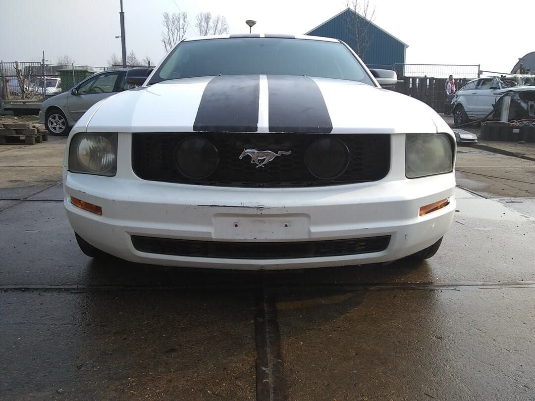 Ford USA Mustang V 4.0 V6 Coupé  Benzine 2007 sloopvoertuig, Gebruikt, -, -, Ophalen of Verzenden