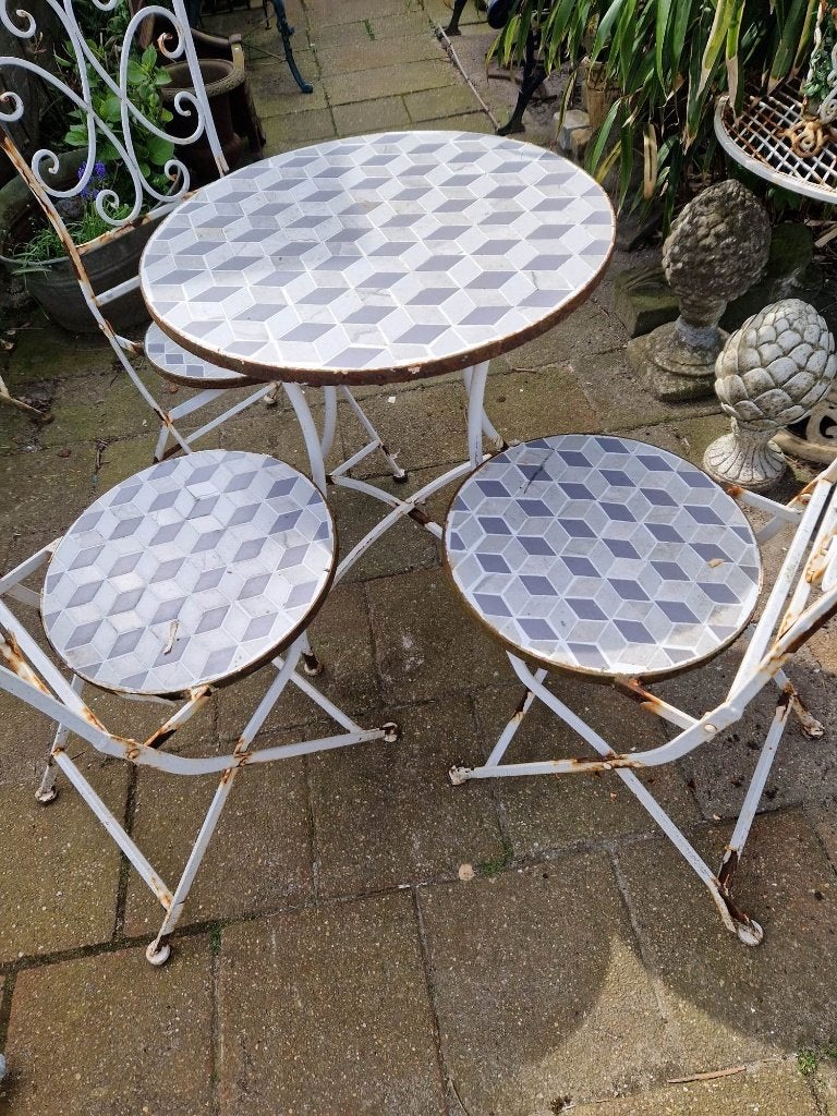 Brocant mozaiek bistro setje voor decoratie (3 stoelen), Tuin en Terras, Ophalen, Overige materialen, Gebruikt, 3 zitplaatsen