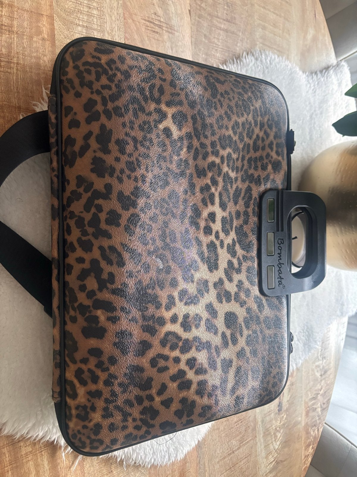 Bombata laptoptas 15 inch - Luipaardprint, Computers en Software, Bruin, 15 inch, Ophalen of Verzenden, Zo goed als nieuw