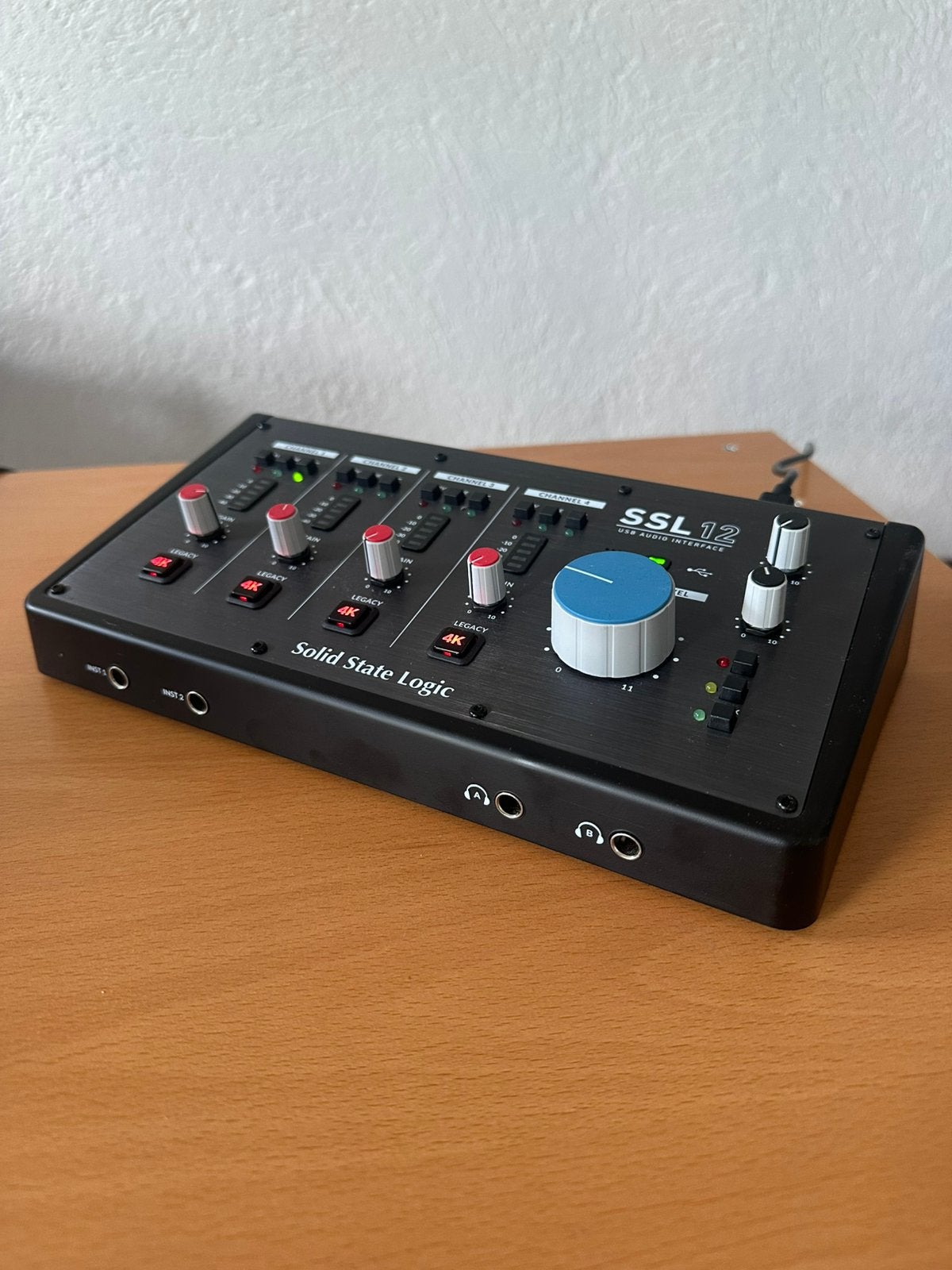 Solid State Logic SSL 12 USB Audio Interface – Studio – 12/8, Ophalen of Verzenden, Nieuw, Volume