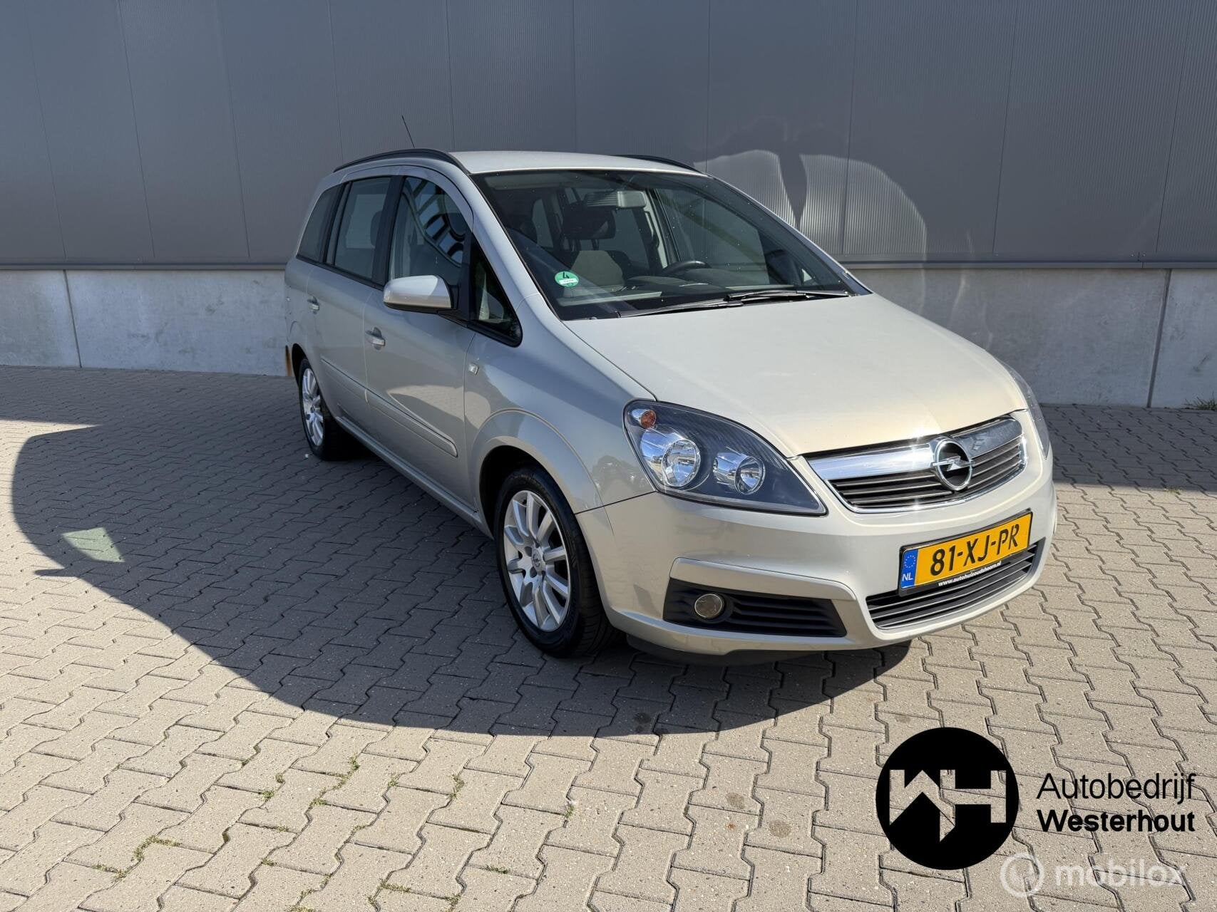 Opel Zafira 1.8 Temptation|AIRCO|7 PERSOONS|TREKHAAK|NAP, Auto's, Gebruikt, 4 cilinders, Origineel Nederlands, Zilver of Grijs