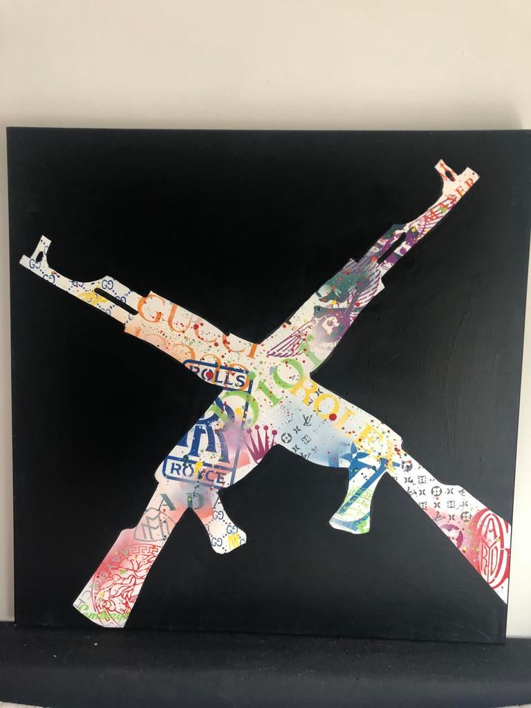 Pop-art schilderij met gekruiste AK-47's en merkelementen, Ophalen of Verzenden