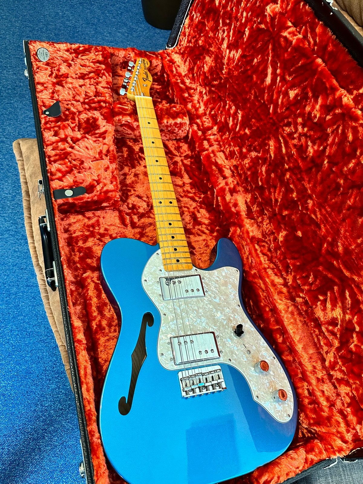 Fender AV II 72 TELE THINLINE MN LPB, Ophalen, Zo goed als nieuw, Semi-solid body, Fender