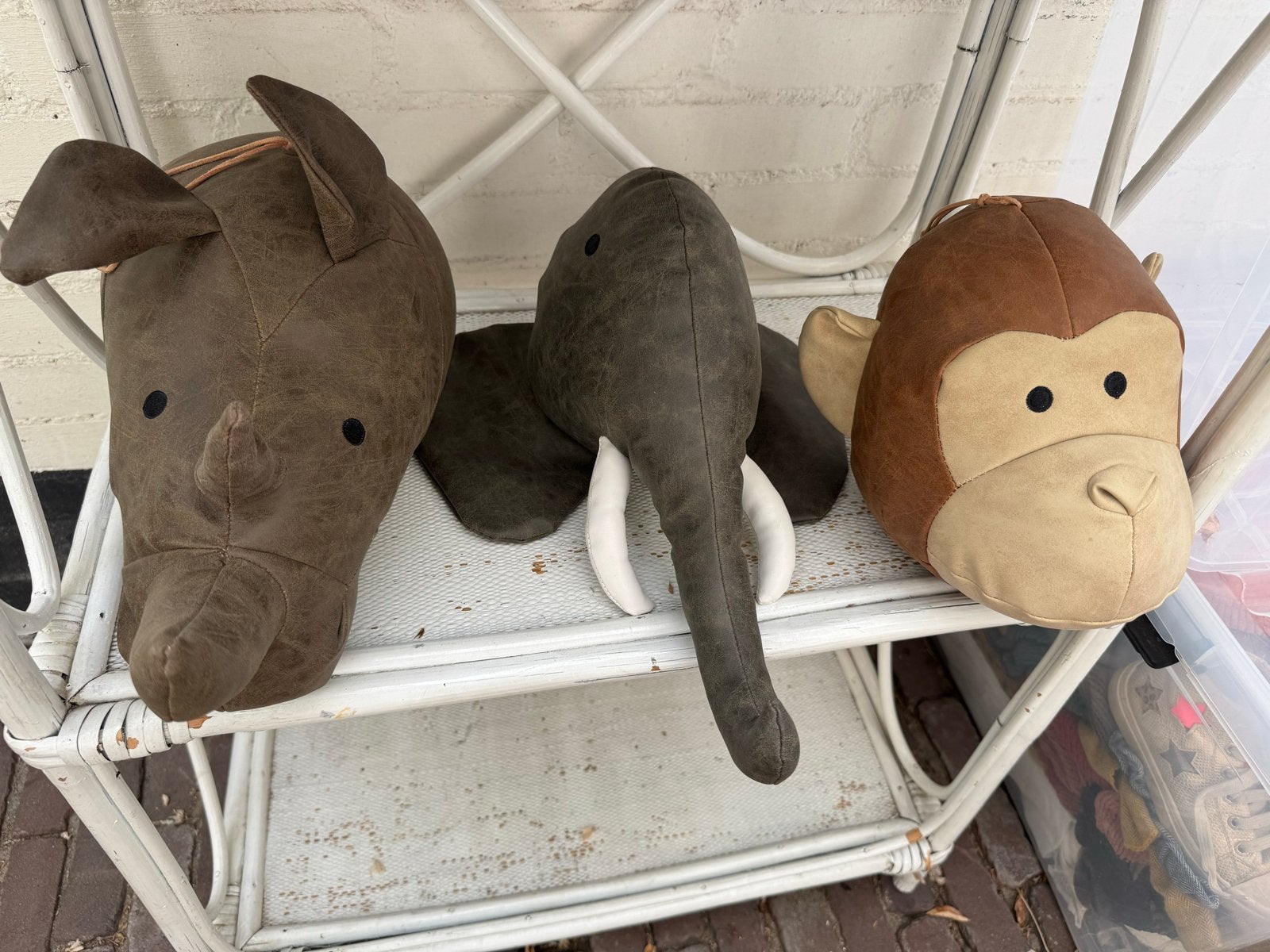 Set van 3 Safari Dieren Knuffels: Neushoorn, Olifant, Aap, Gebruikt, Ophalen of Verzenden, Middelgroot (20 tot 80 cm), Bruin