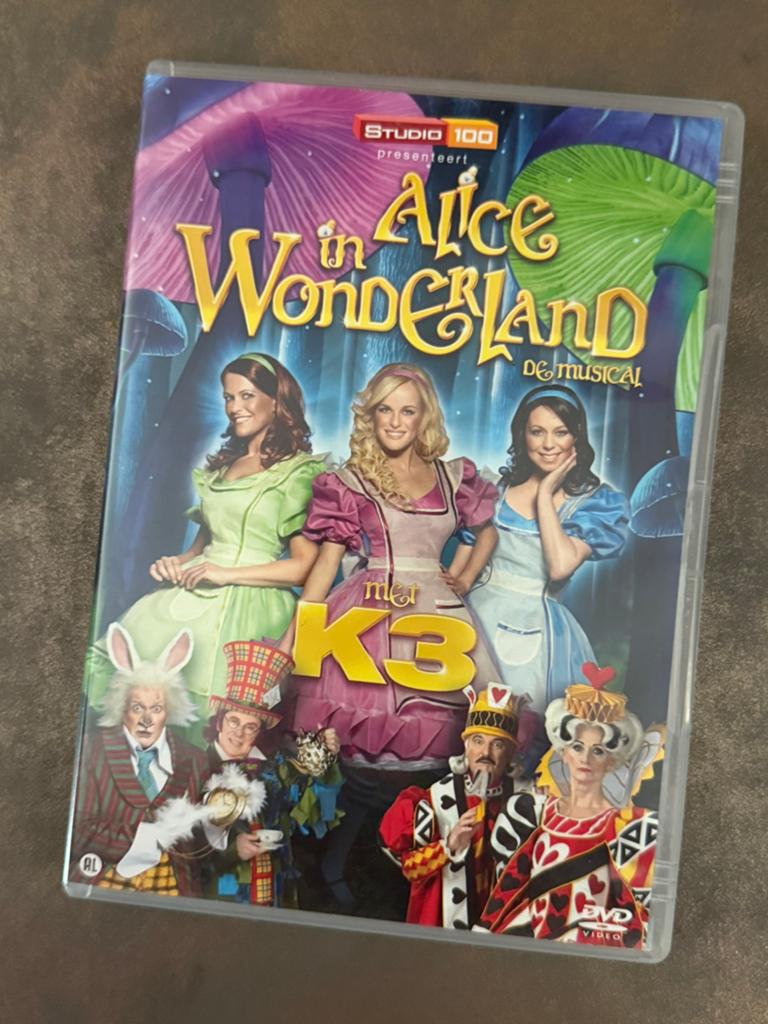 Alice in Wonderland De Musical met K3 DVD, Avontuur, Alle leeftijden, Ophalen of Verzenden, Zo goed als nieuw