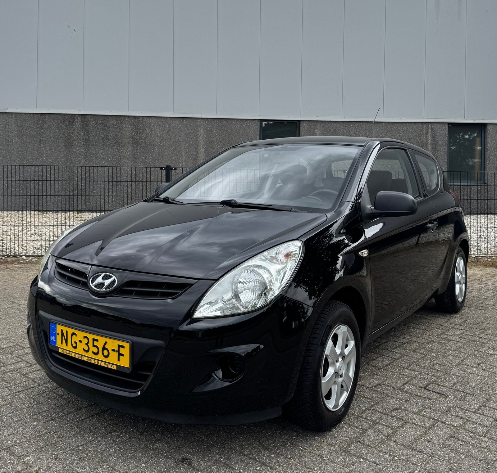 Hyundai i20 1.2 | APK | Park. sensoren | Rijklaar!, Auto's, Hyundai, Voorwielaandrijving, 450 kg, 31 €/maand, 4 cilinders