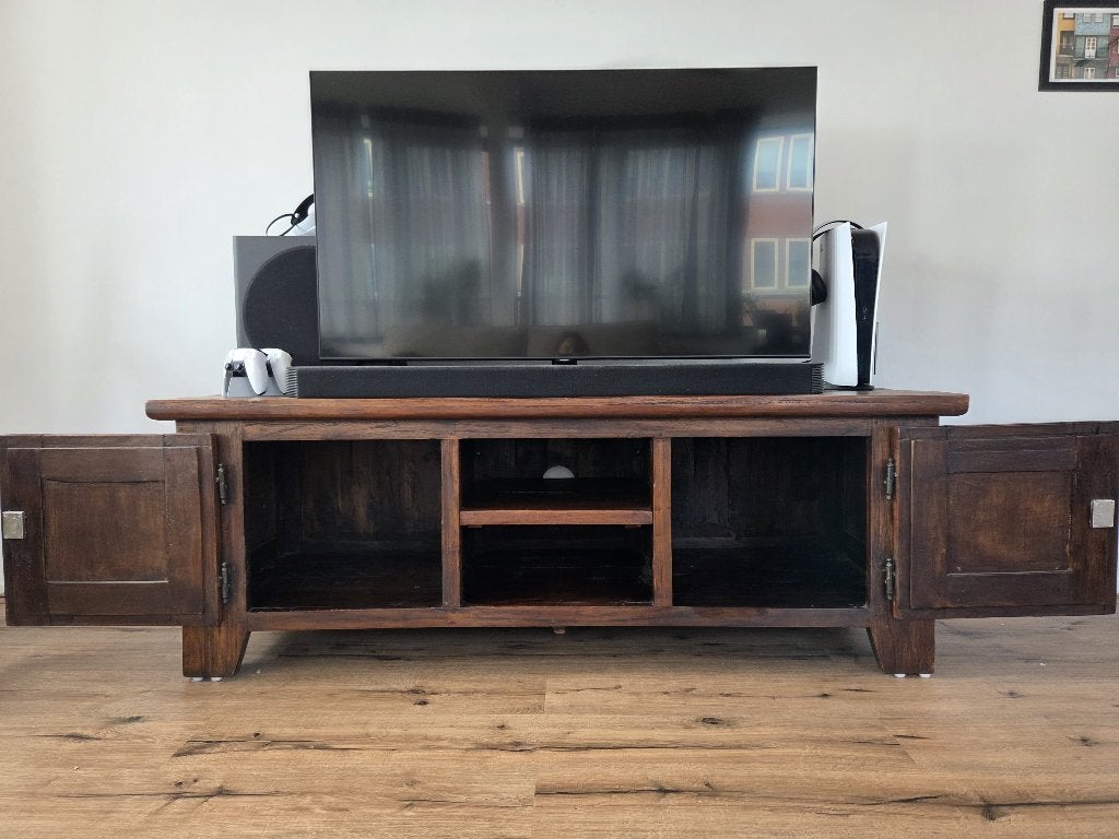 Robuust teakhouten TV-meubel met  veel opbergruimte, Ophalen, Gebruikt, 100 tot 150 cm, Rustiek