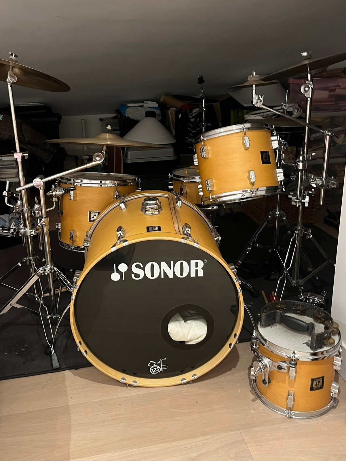 SONOR DRUMSET, BEKKENS EN VEEL EXTRA, Ophalen, Zo goed als nieuw, Sonor