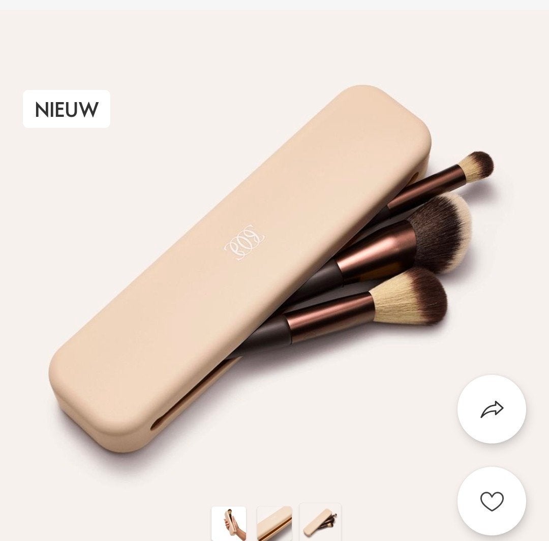 Oriflame Make-up Kwastenhouder - Nieuw, Gehele gezicht, Beige, Nieuw, Ophalen of Verzenden