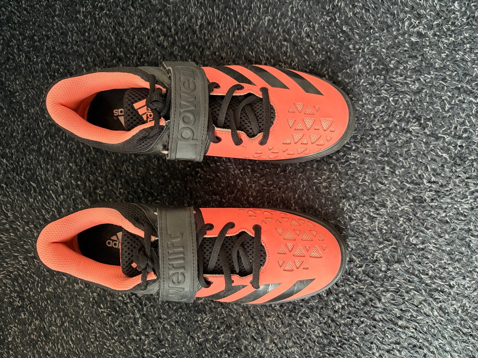 Adidas Powerlift sport schoenen, Ophalen, Gebruikt, Overige typen