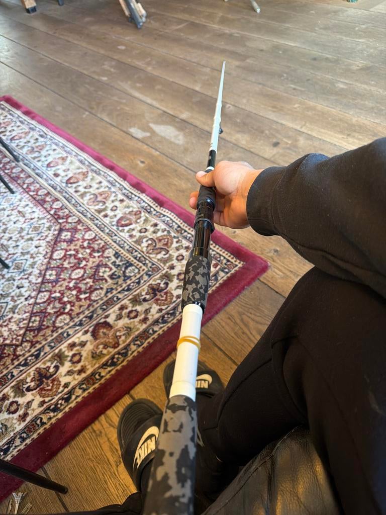 Madcat White Series Inline LFC 2.10m 100-200g meerval hengel, Ophalen of Verzenden, Gebruikt, Werphengel
