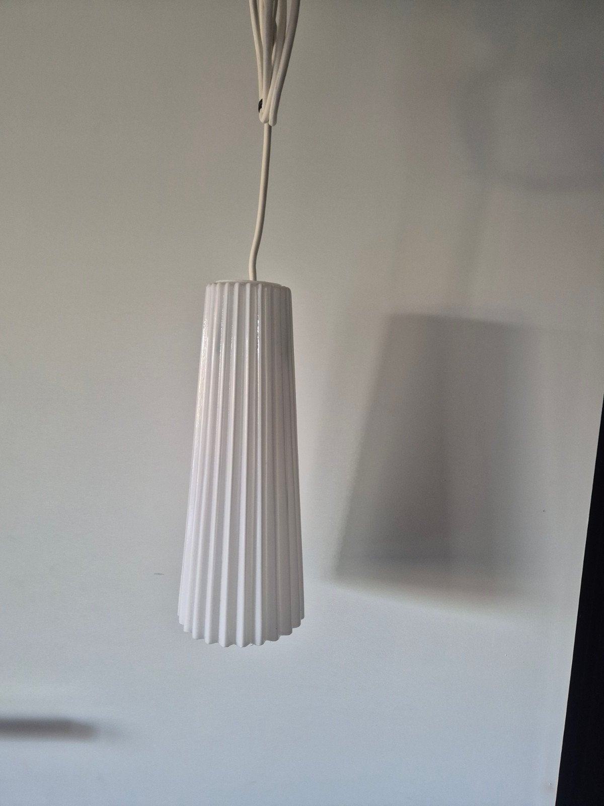 2x IKEA hanglampjes wit melkglas E14, Huis en Inrichting, Lampen | Hanglampen, Ophalen, Zo goed als nieuw, Glas, E14 (klein)