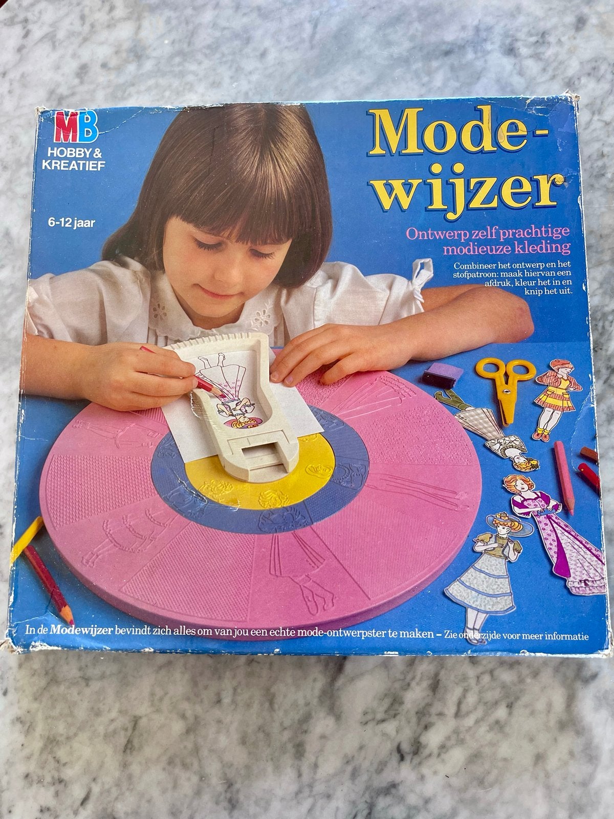 MB Modewijzer - Ontwerp je eigen mode! Klassieker, Ophalen of Verzenden, Gebruikt, Meisje