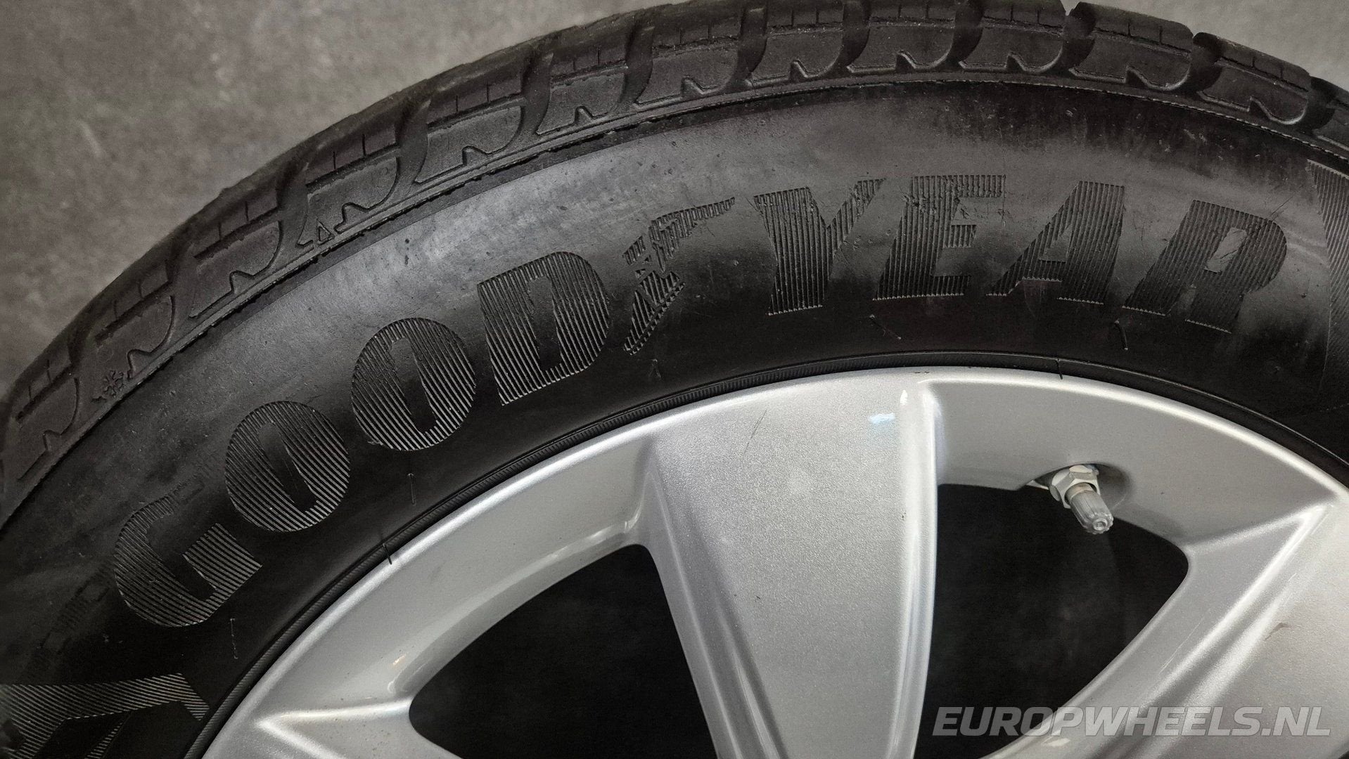 17 inch MINI Countryman F60 velgen winterbanden, Auto-onderdelen, Gebruikt, -, -, Banden en Velgen