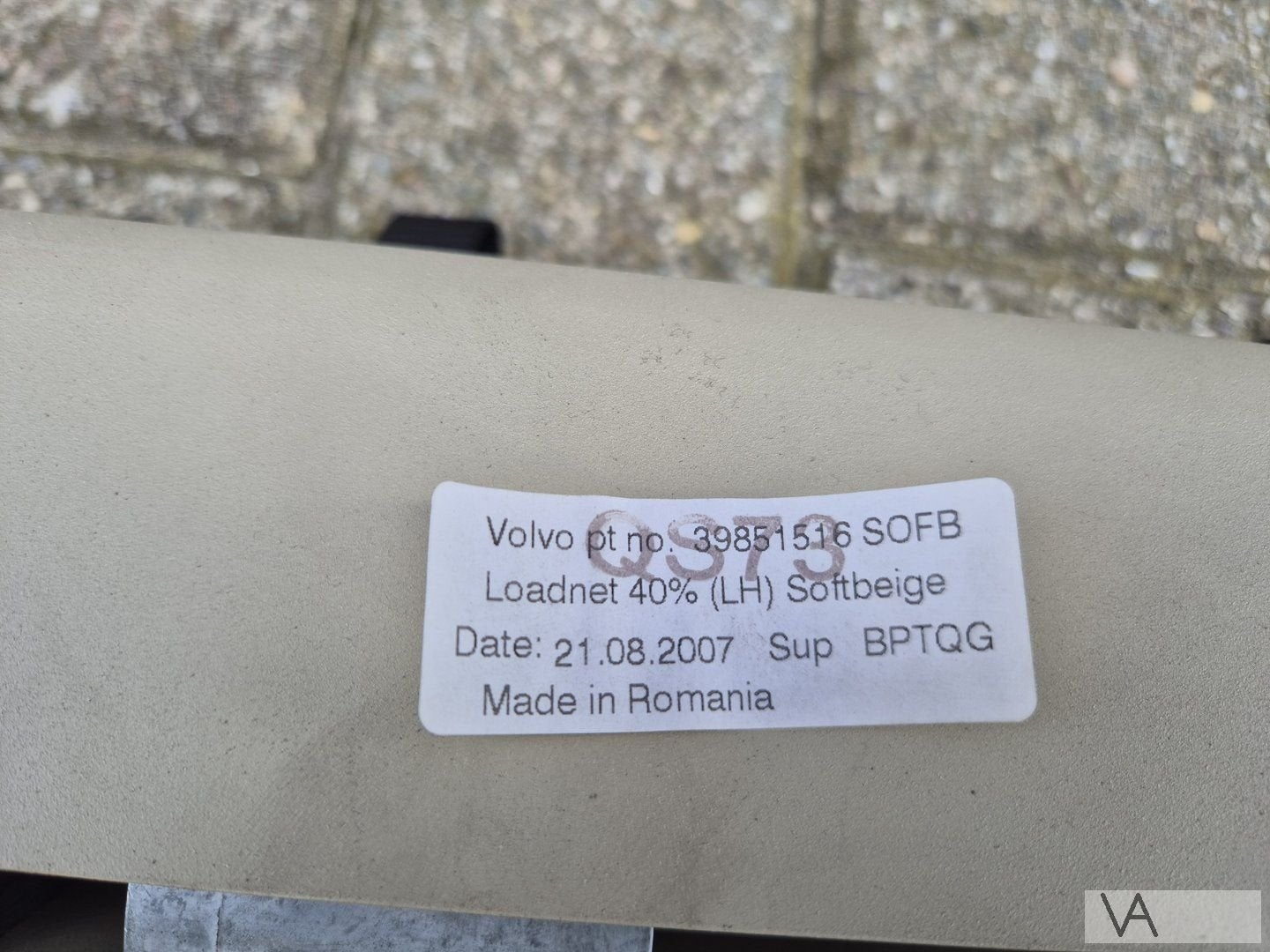Volvo V70 2007 - 2015 hondenrek scheidingsnet beige €40, Auto-onderdelen, Gebruikt, -, -, Ophalen of Verzenden