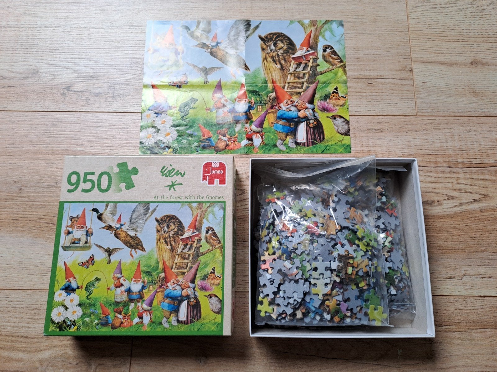 Jumbo Legpuzzel 950 stukjes - At the forest with the gnomes, Ophalen of Verzenden, 500 t/m 1500 stukjes, Zo goed als nieuw, Legpuzzel