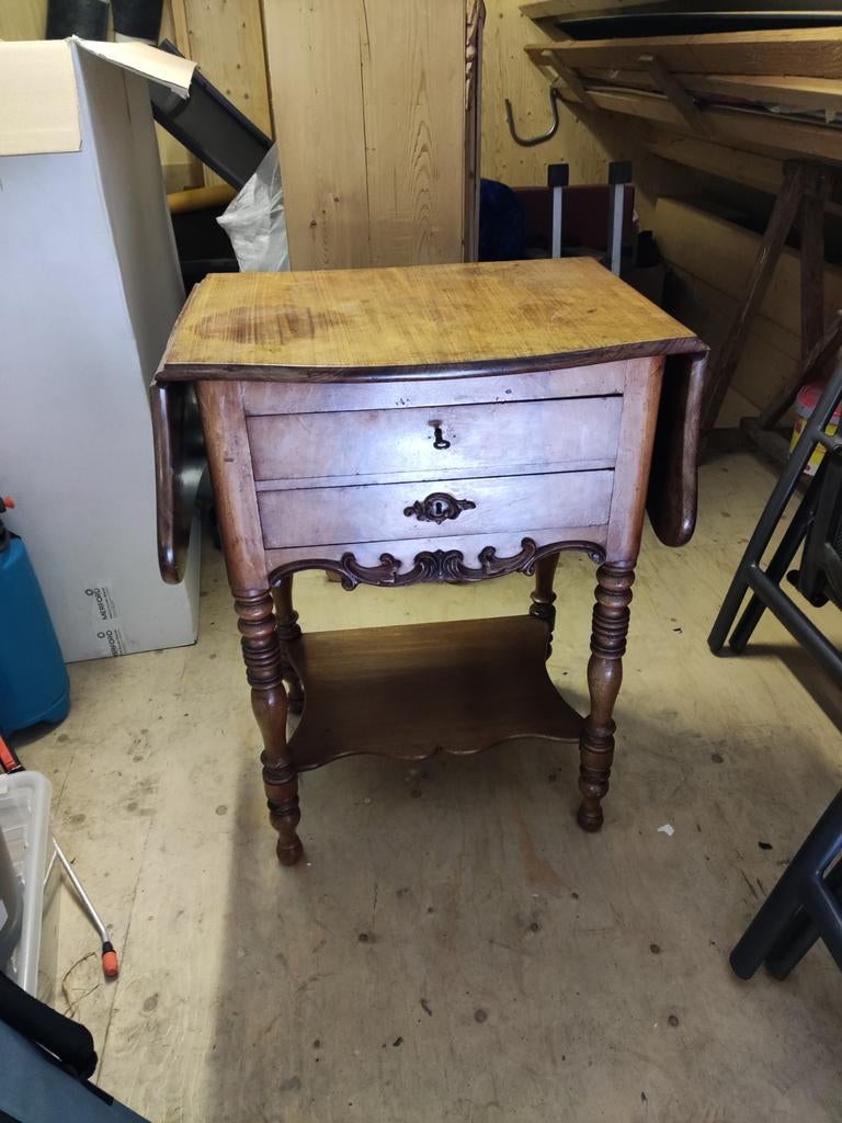 Houten bijzettafel met twee lades, Antiek en Kunst, Ophalen