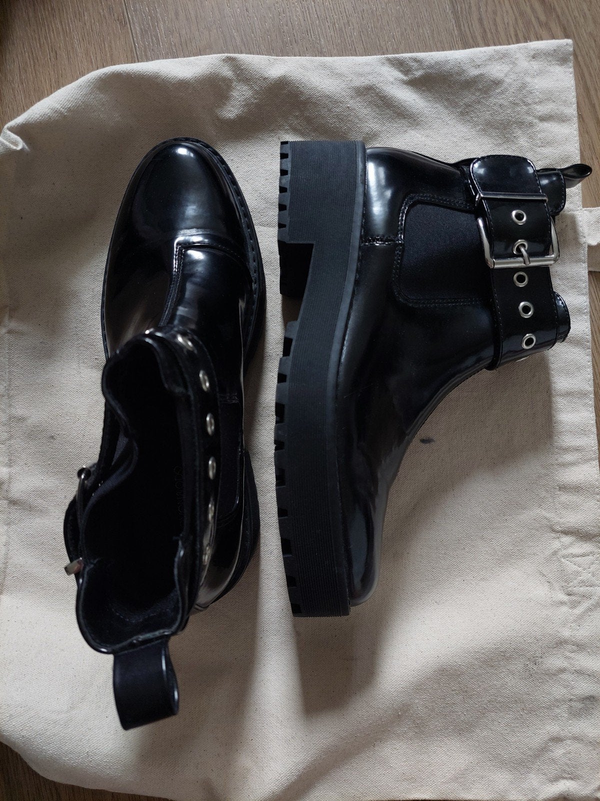 ZGAN zwarte leren boots, Kleding | Dames, Schoenen, Zwart, Lage of Enkellaarzen, Ophalen of Verzenden, Zo goed als nieuw