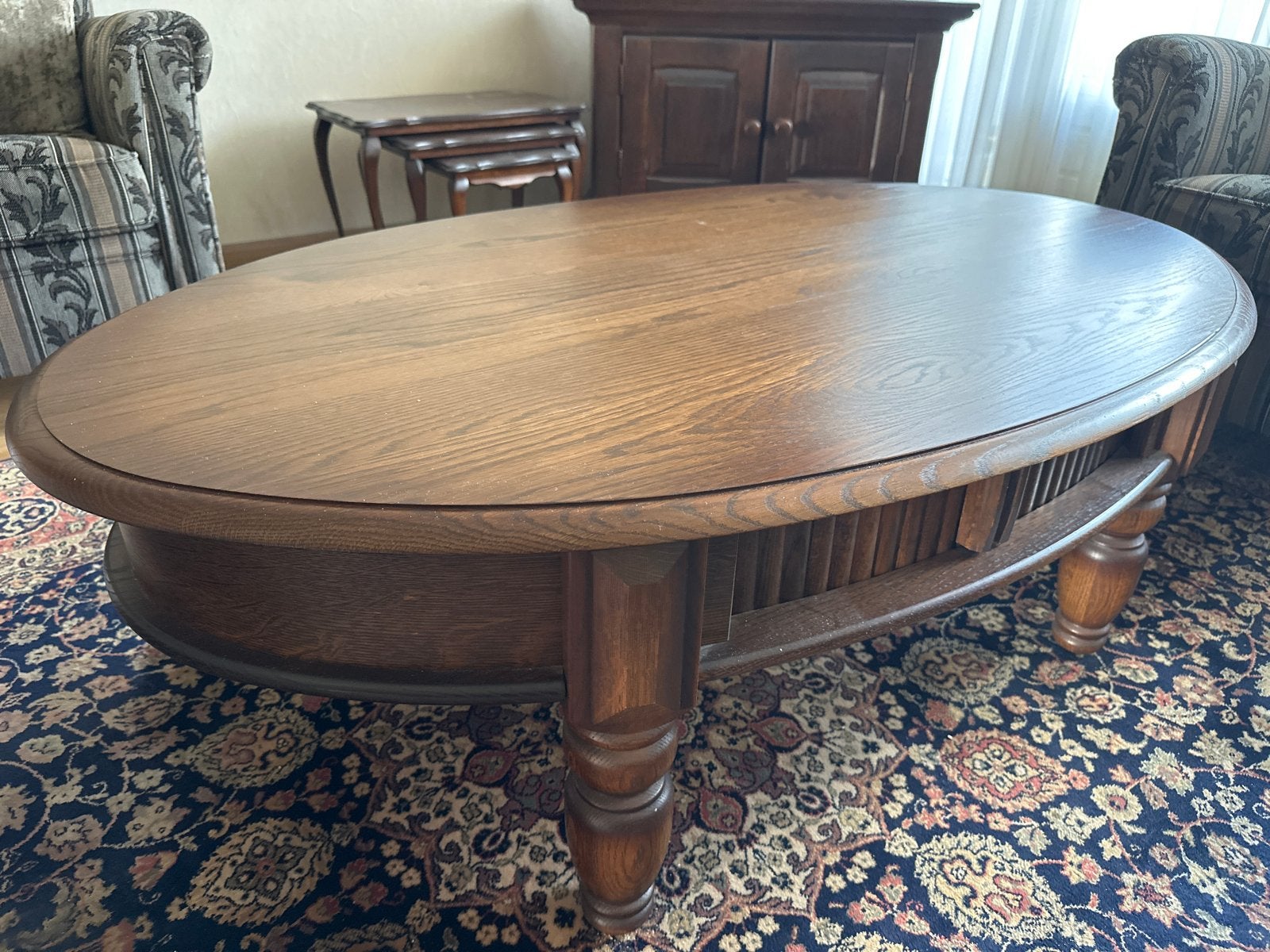 Ovale salontafel van eikenhout, Gebruikt, 100 tot 150 cm, Eikenhout, Ovaal