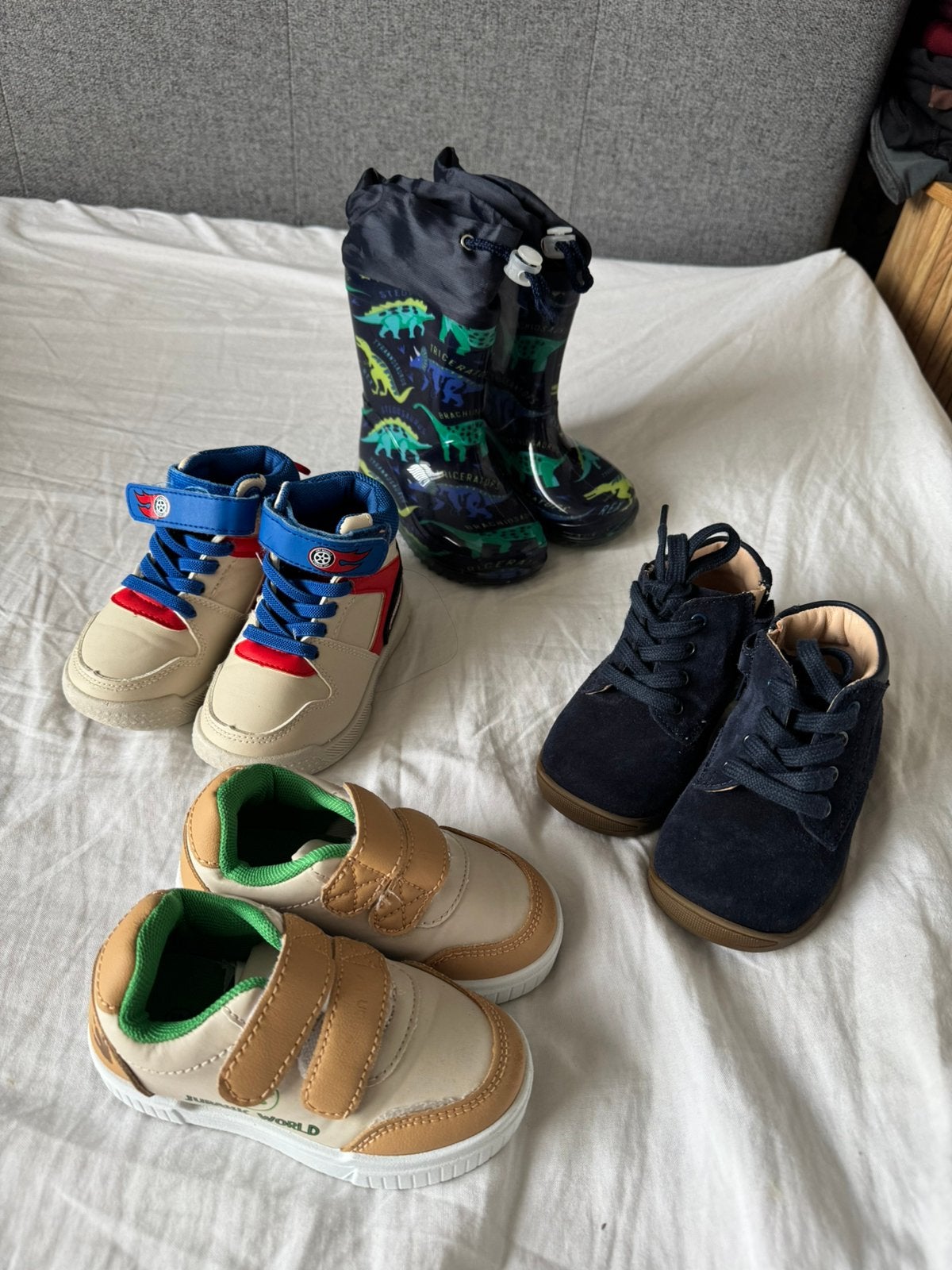 Schoenen 23, Ophalen of Verzenden, Zo goed als nieuw, Schoentjes