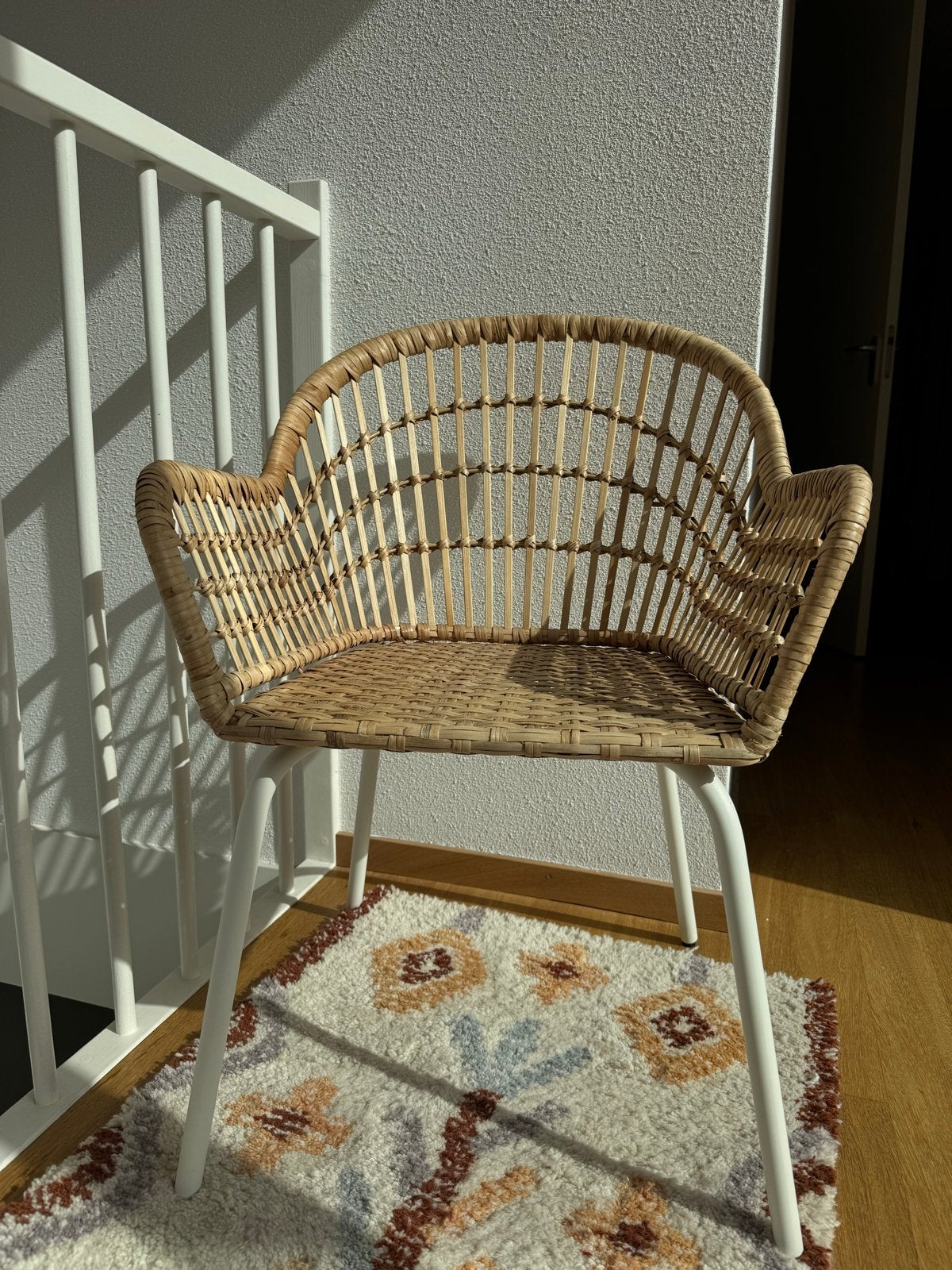 Zo goed als nieuwe IKEA rotan stoel, Huis en Inrichting, Ophalen, Overige kleuren, Riet of Rotan, Zo goed als nieuw