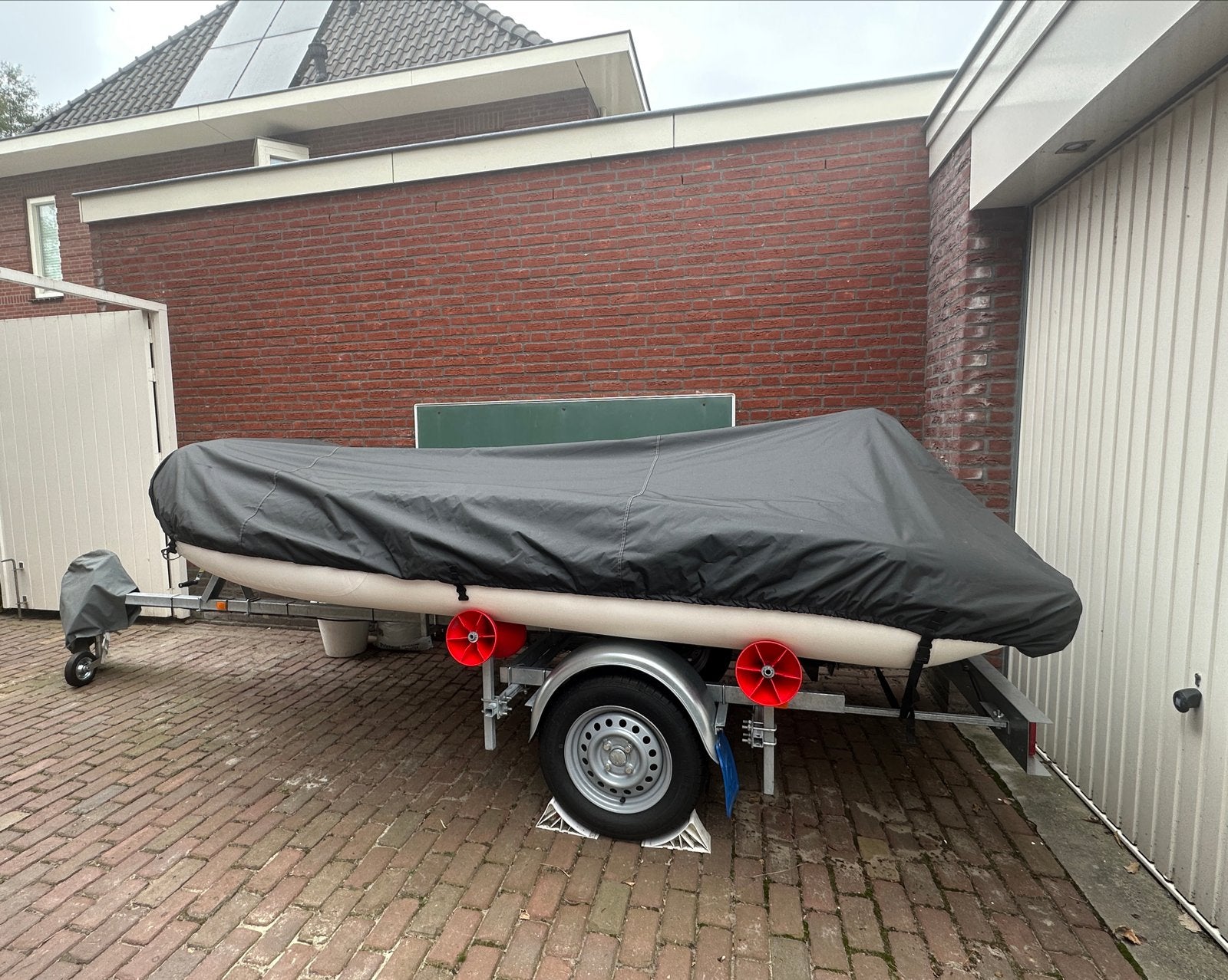 Suzumar rubberboot met Suzuki buitenboordmotor en trailer, Watersport en Boten, Aluminium, Suzumar, Zo goed als nieuw, Ophalen