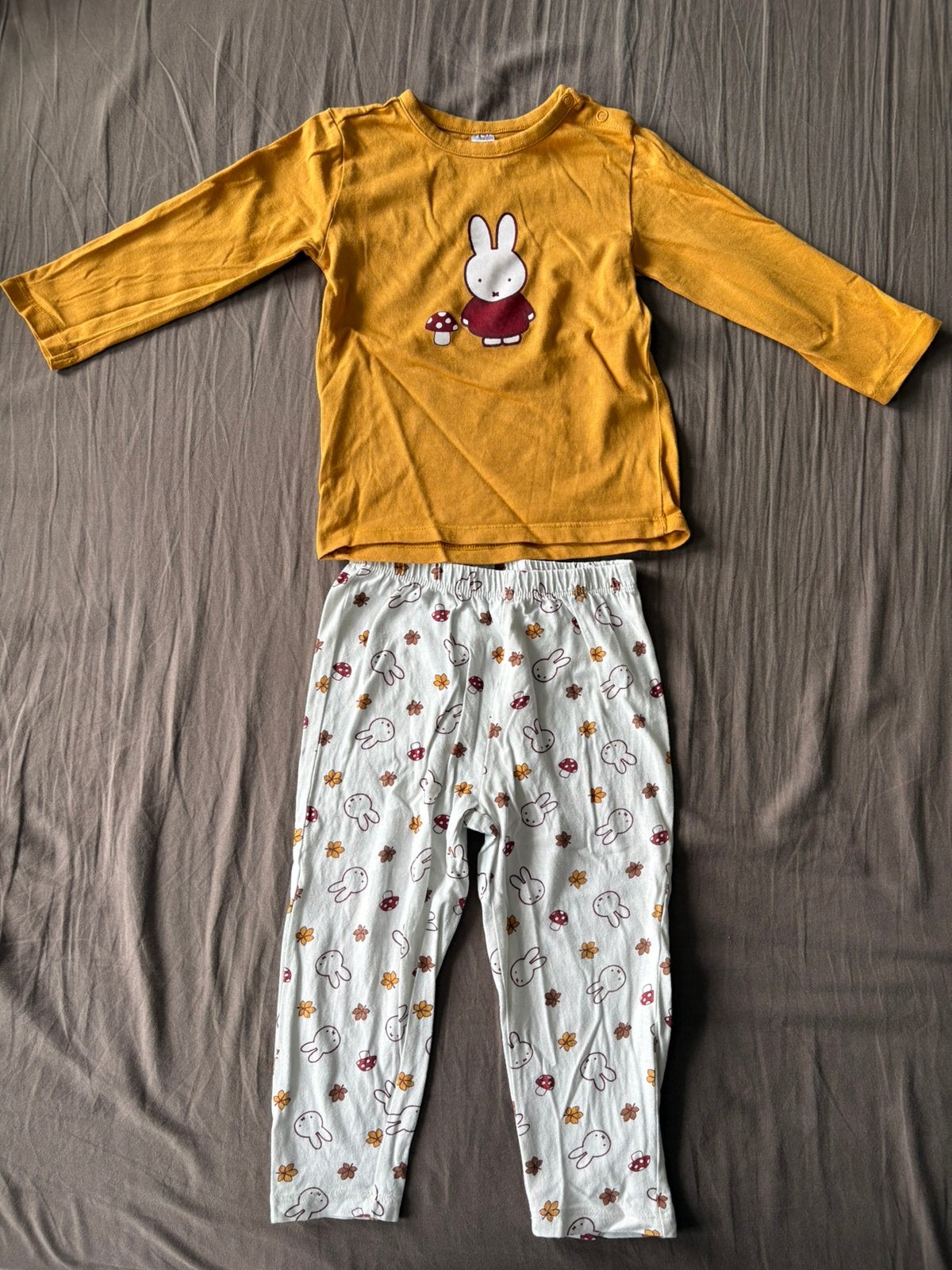 Nijntje pyjama maat 86, Ophalen, Zo goed als nieuw, Jongetje of Meisje, Nacht- of Onderkleding