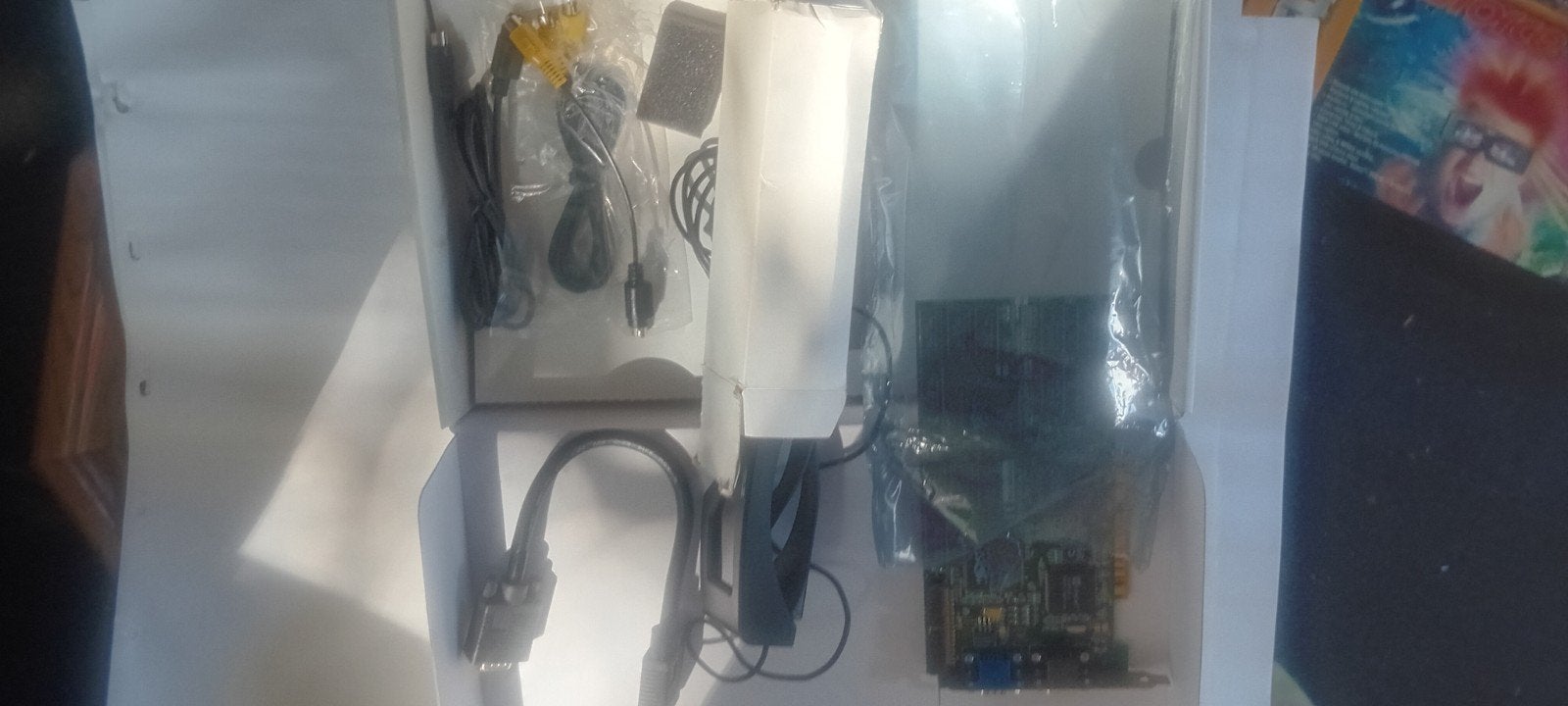 ASUS GeForce 256 Deluxe CIB + Originele VR-Bril, Computers en Software, Tv-Out, Gebruikt, Overige soorten, Ophalen of Verzenden