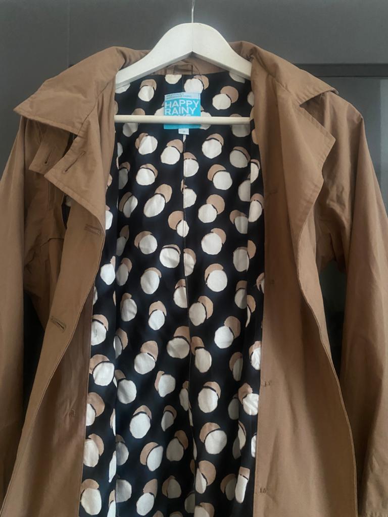 Happy Rainy Days merk jas  maat S waterproof. Nieuw!, Kleding | Dames, Jassen | Zomer, Ophalen of Verzenden, Zo goed als nieuw