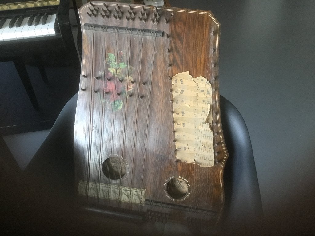 Salon harp, Ophalen, Gebruikt