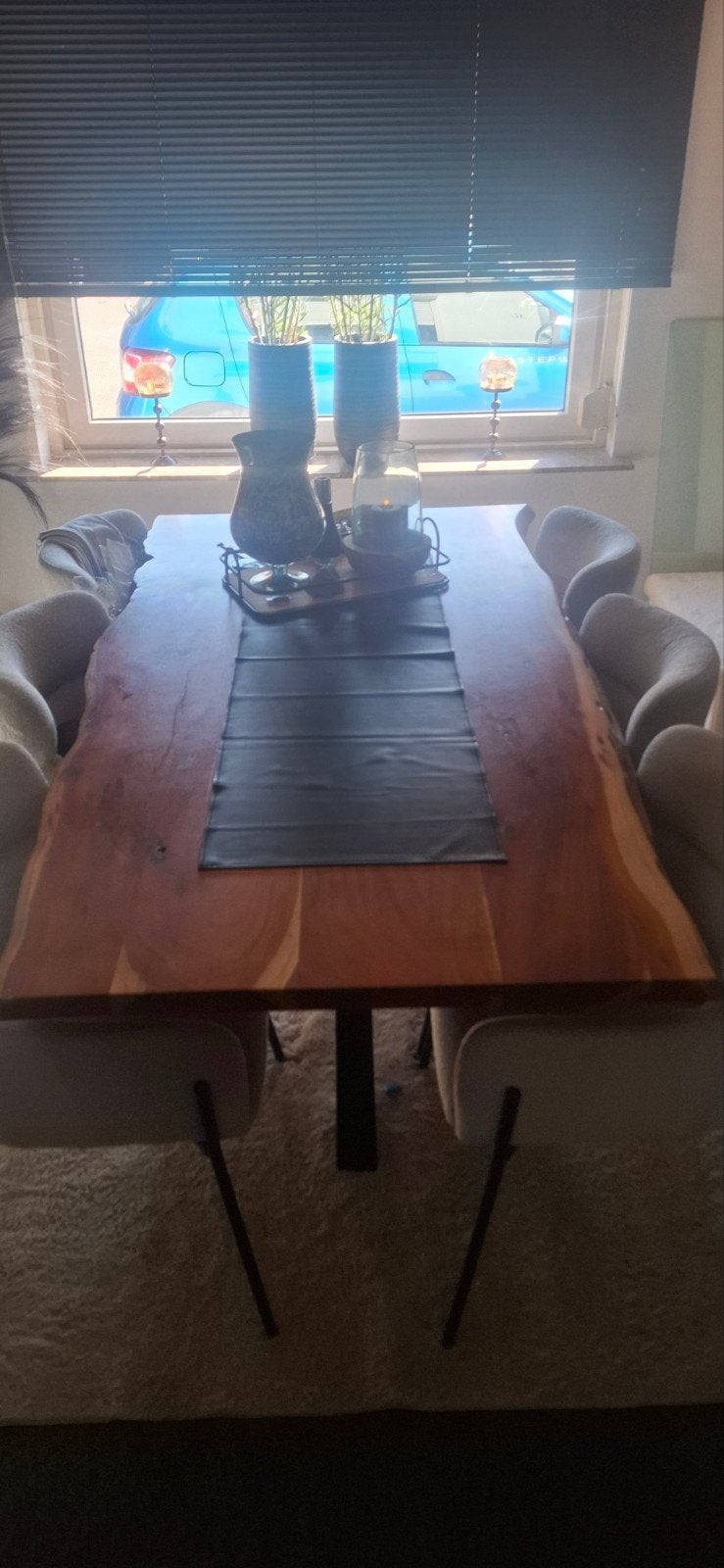 boomstam tafel, Ophalen