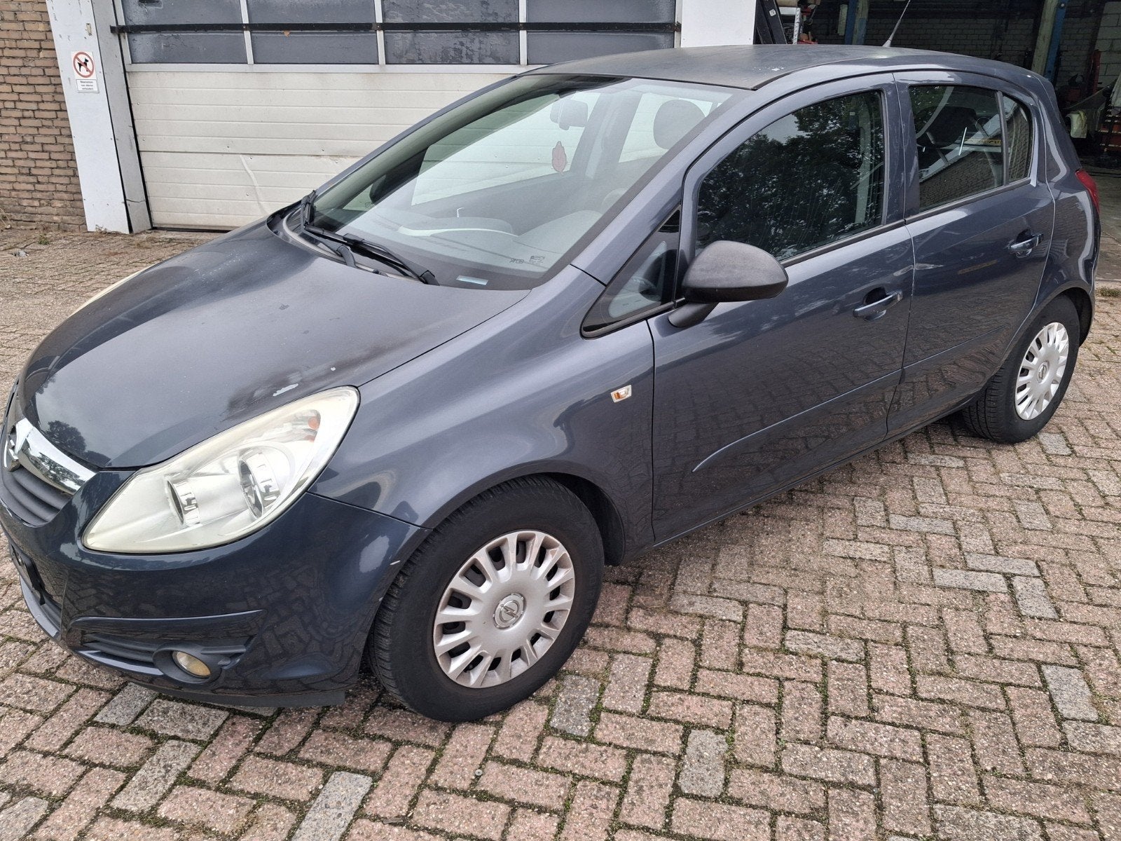 opel corsa airco 1.2 benzine bouwjaar 2007 onderdelen, Ophalen of Verzenden, Voor, Opel, Motorkap