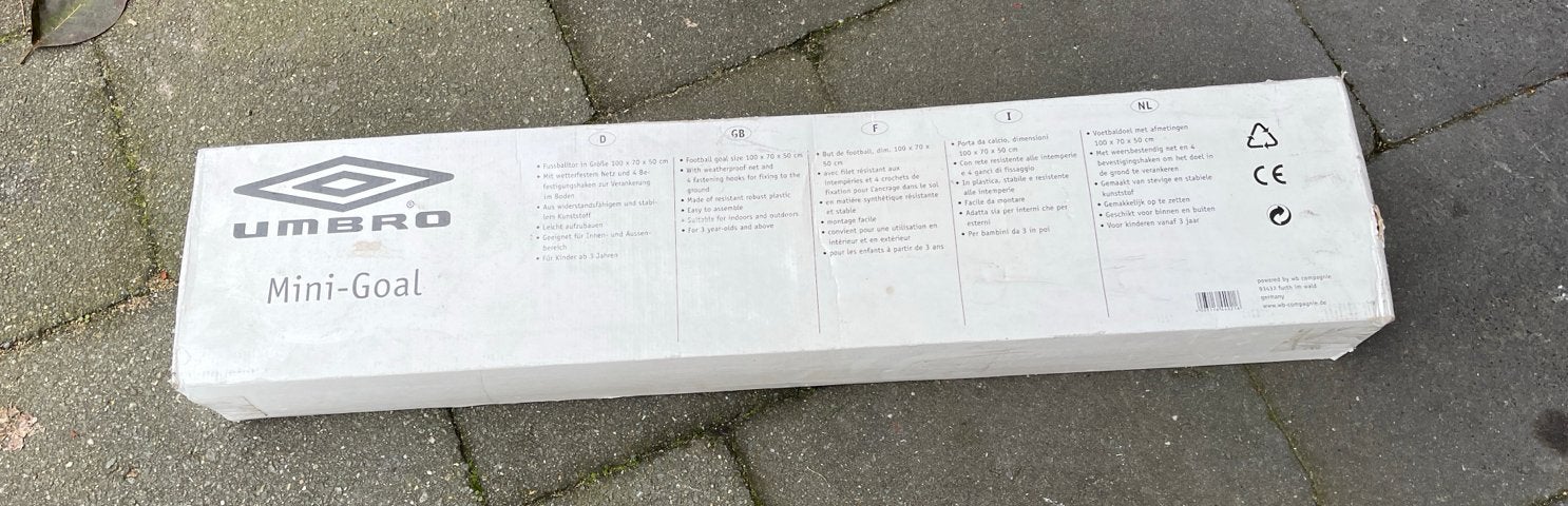 Umbro Mini-Goal Voetbaldoel - Nieuw in doos, Ophalen, Zo goed als nieuw