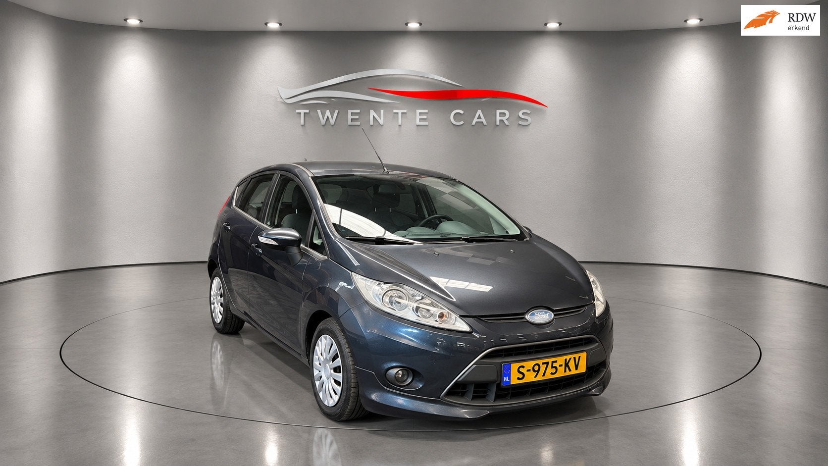Ford Fiesta 1.6 Sport | Clima | AUX | Nieuwe APK |, Auto's, 1596 cc, Stof, Gebruikt, 31 €/maand