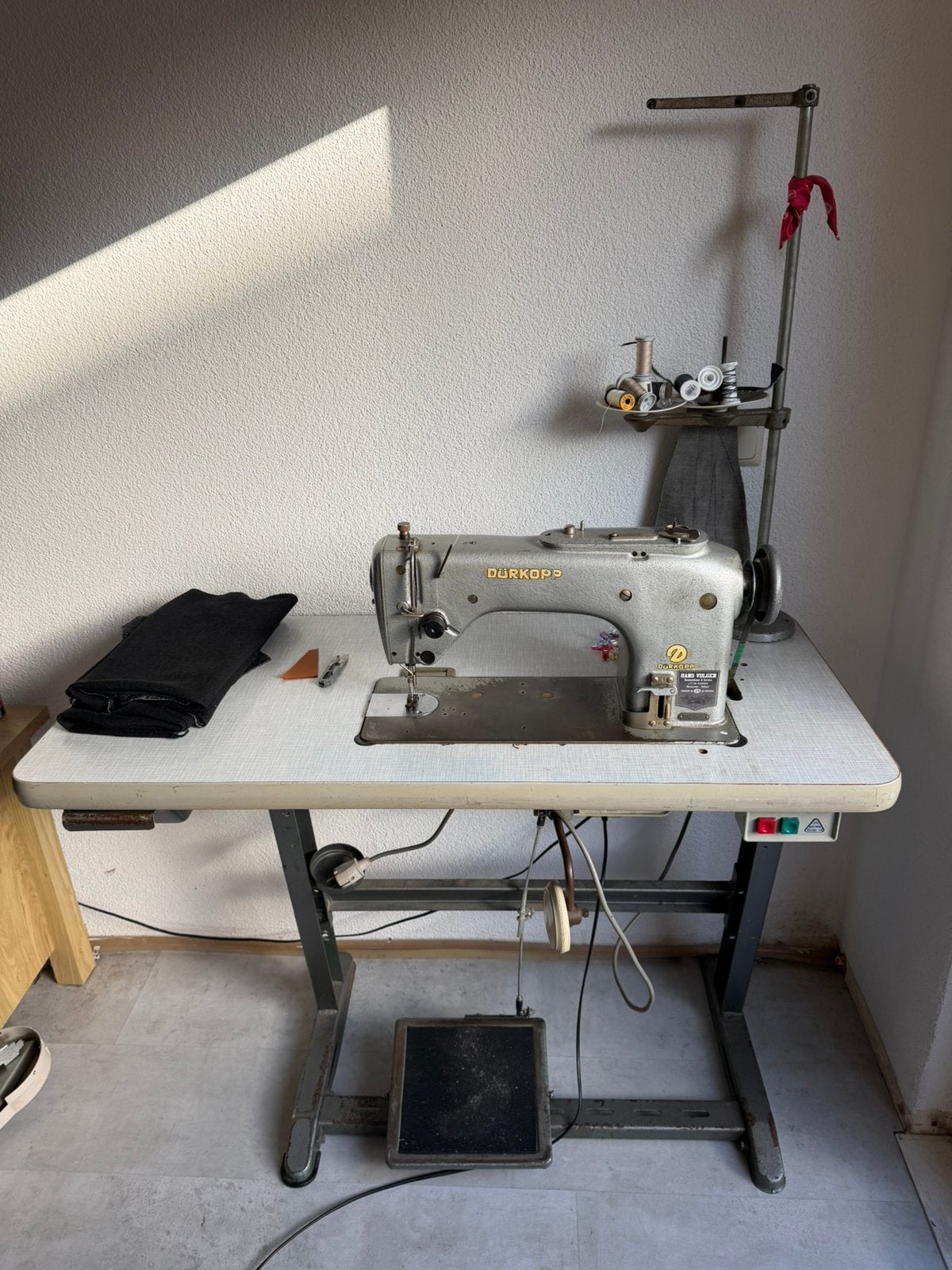 Durkopp 212-105 Industriele Naaimachine, Gebruikt, Naaimachine, Industrieel, Ophalen