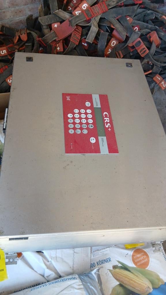 Crs + kast lely, Dieren en Toebehoren, Ophalen of Verzenden