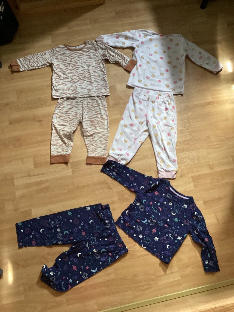 Drie pyama,s maat  86, Ophalen of Verzenden, Gebruikt, Meisje, Nacht- of Onderkleding