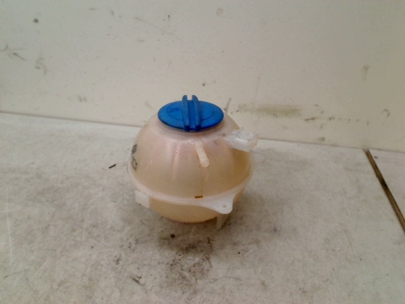 Expansiereservoir Gratis verzending Polo V (6R) 2014, Gebruikt, Volkswagen, Volkswagen AG, Kundenbetreuung@volkswagen.de