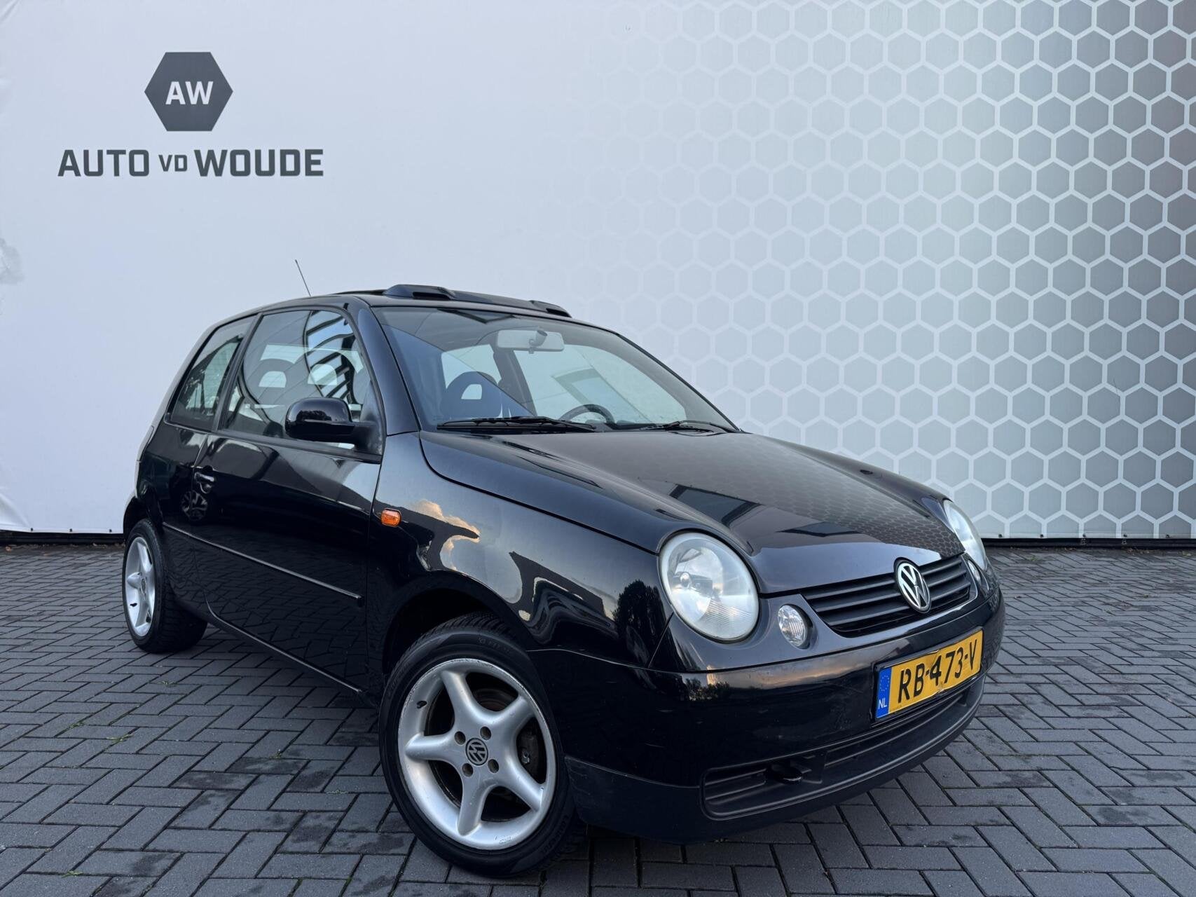 Volkswagen Lupo 1.0 Sportline NIEUWE APK, Voorwielaandrijving, Gebruikt, 4 cilinders, 4 stoelen