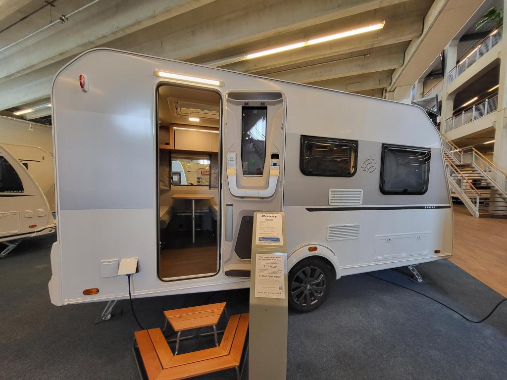 Knaus Sport 420 QD; super compleet, Caravans en Kamperen, Bedrijf, Treinzit, Schokbreker, Knaus