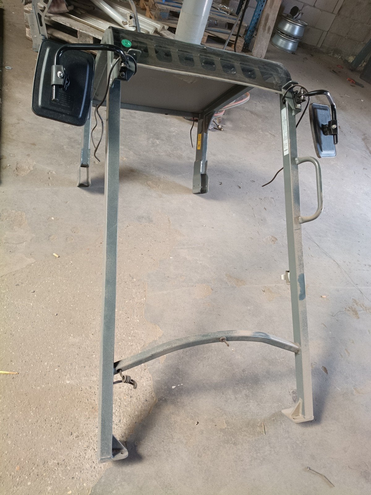 Weidemann/Wacker-Neuson cabine, Ophalen