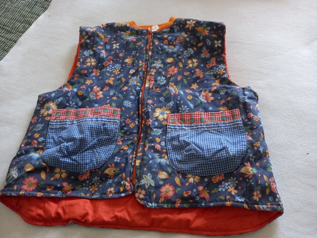 20 stuks bodywarmers NIEUW MT 98t/m146, Ophalen of Verzenden, Nieuw, Maat 128