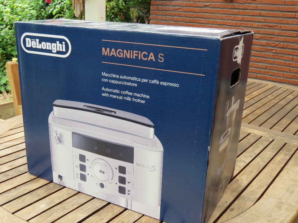 Foto 2 van De Longhi Magnifica S