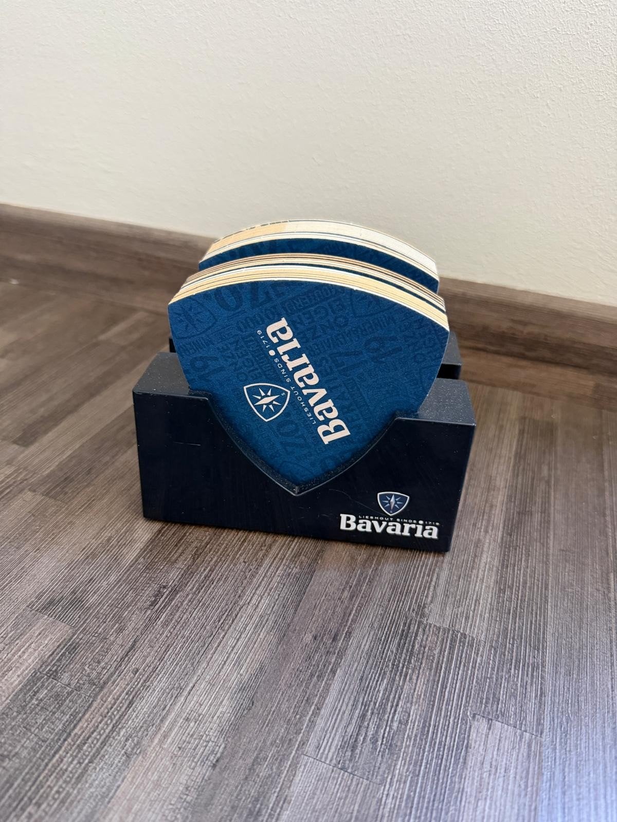 Bavaria Bier viltjeshouder met viltjes, Ophalen of Verzenden, Gebruikt, Viltje(s), Bavaria
