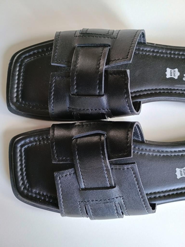 Hele mooie leren slippers van Harper nieuw. Zwart. Maat 41, Ophalen of Verzenden, Nieuw, Zwart