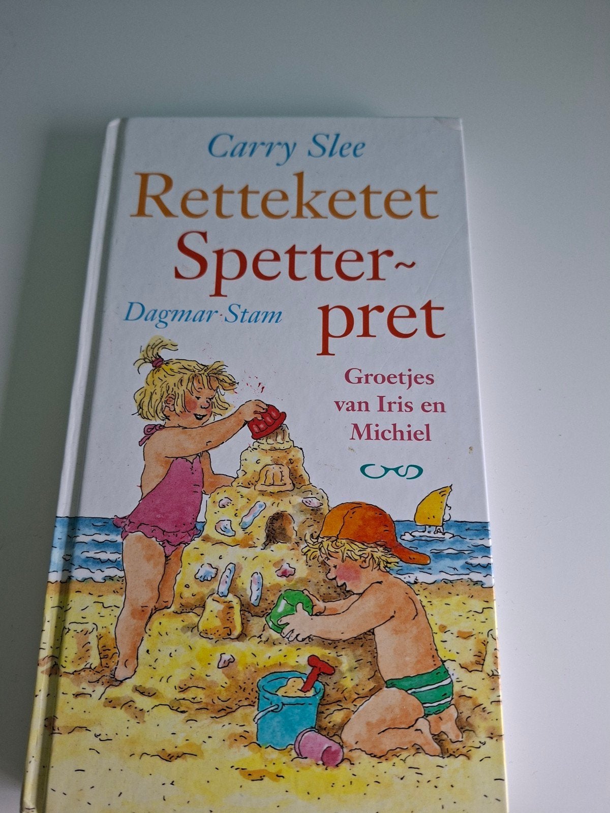 Retteketet Spetterpret - Carry Slee & Dagmar Stam, Boeken, Ophalen of Verzenden, Zo goed als nieuw, Carry Slee & Dagmar Stam, Fictie algemeen